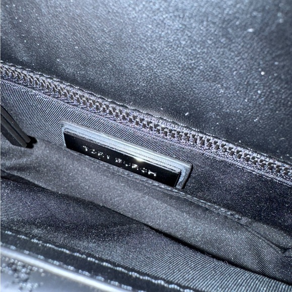 Tory Burch Willa Matte belt bag NWOT - Picture 7 of 9